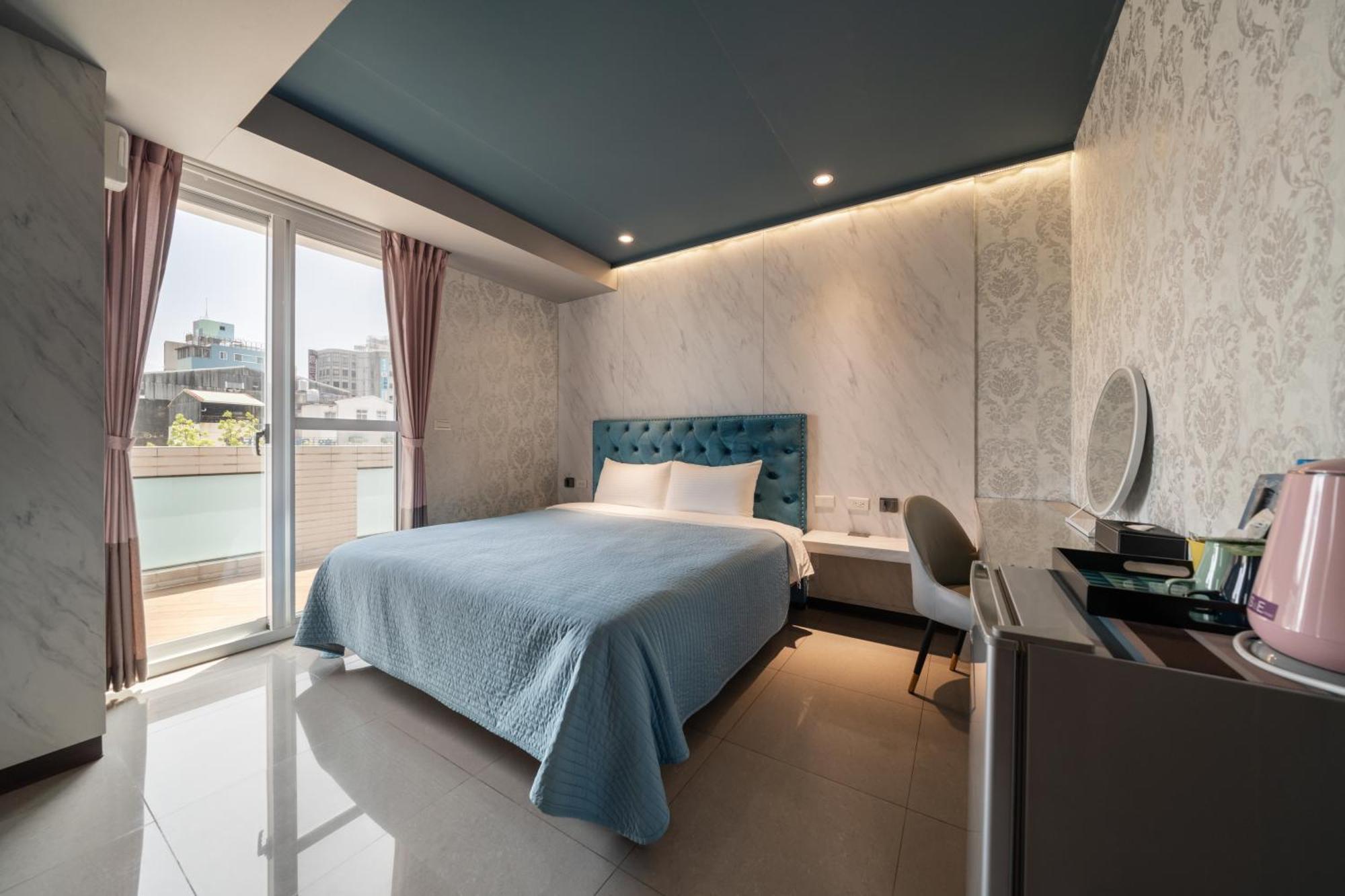 S&E Hotel Tainan Bagian luar foto