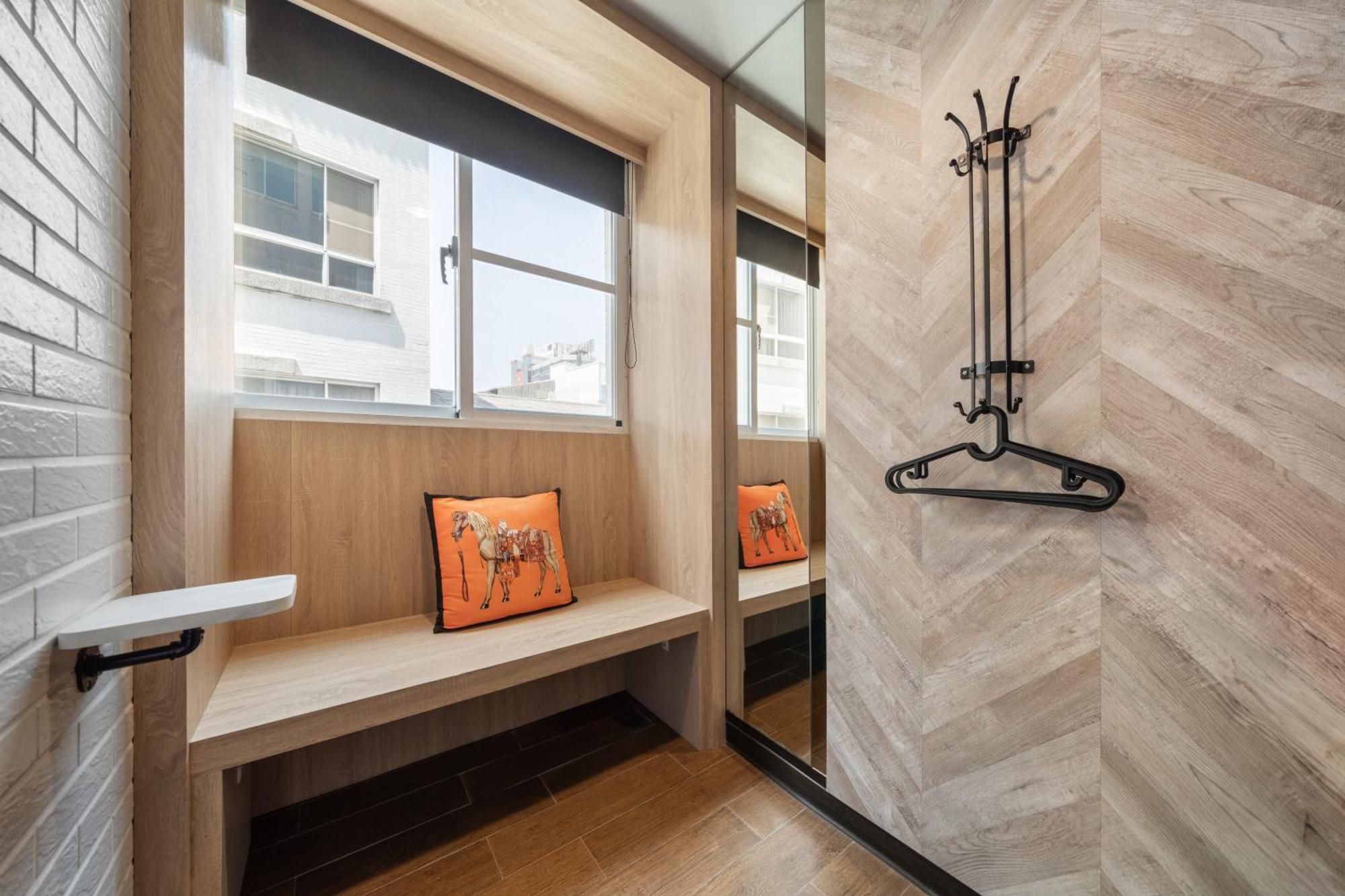 S&E Hotel Tainan Bagian luar foto
