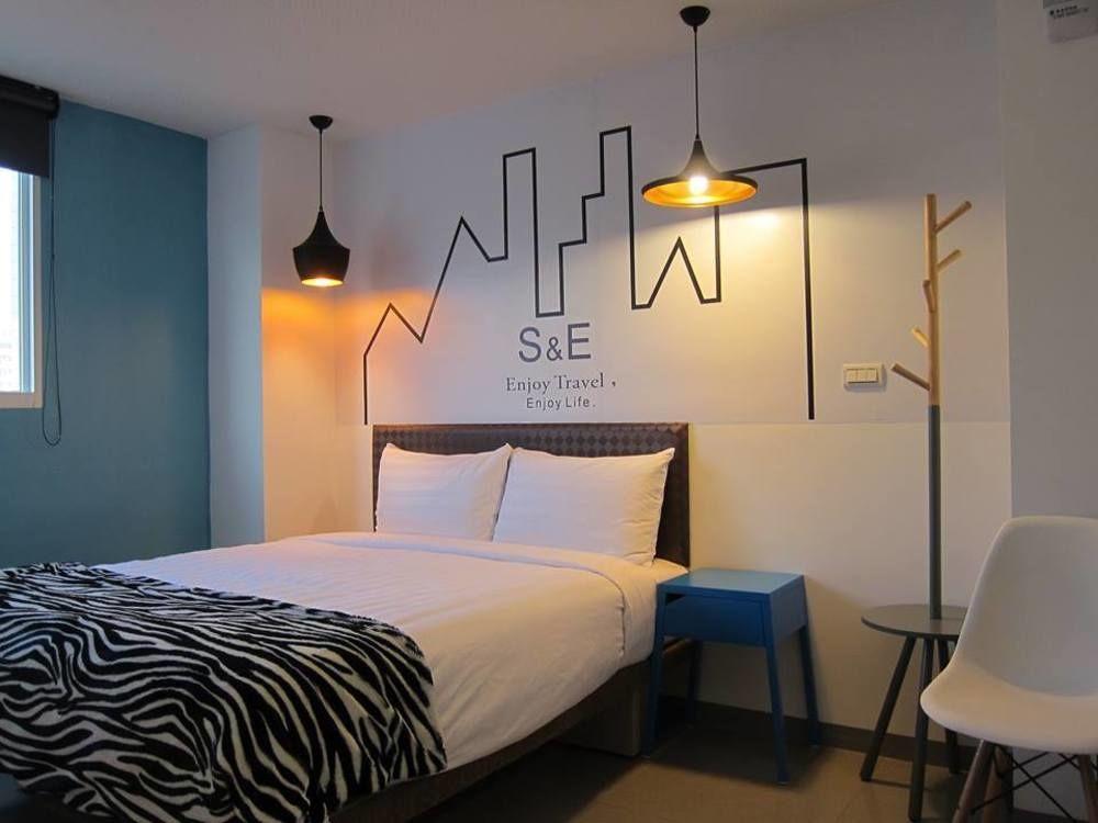 S&E Hotel Tainan Bagian luar foto